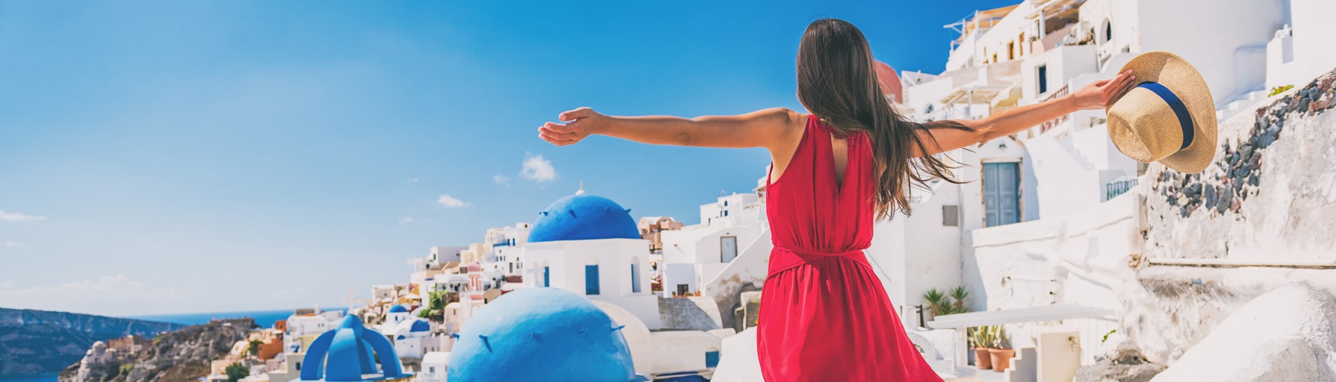 The best travel offers in Jorge Martinez